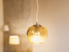 Lustra cu abajur fumuriu decorativ -glob heliomat, moderna, noua
